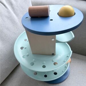 KiwiCo Tap-and-go Spiral Activity Tower 14-15M